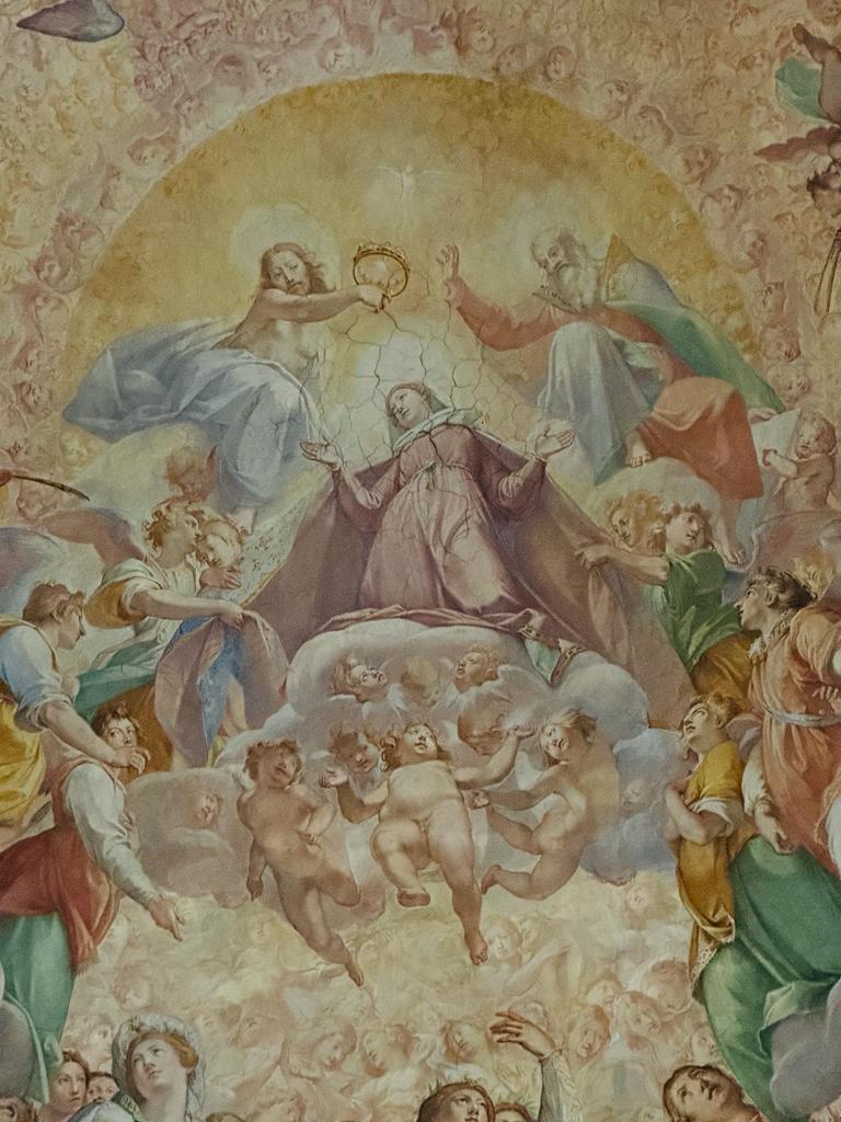 Couronnement de Notre-Dame. Chapelle du Lys. Photo : Père Juan Nunez